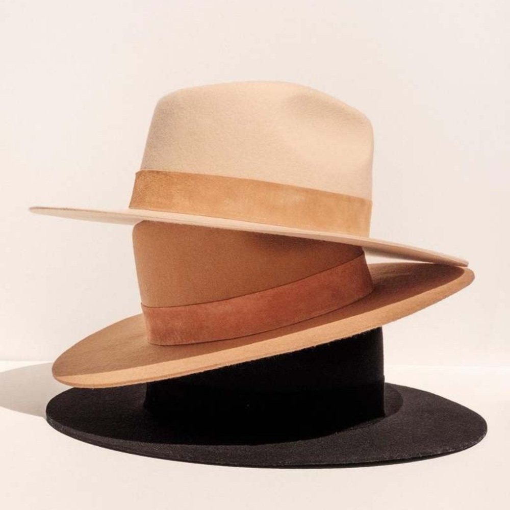 Lack of color mirage hat size large